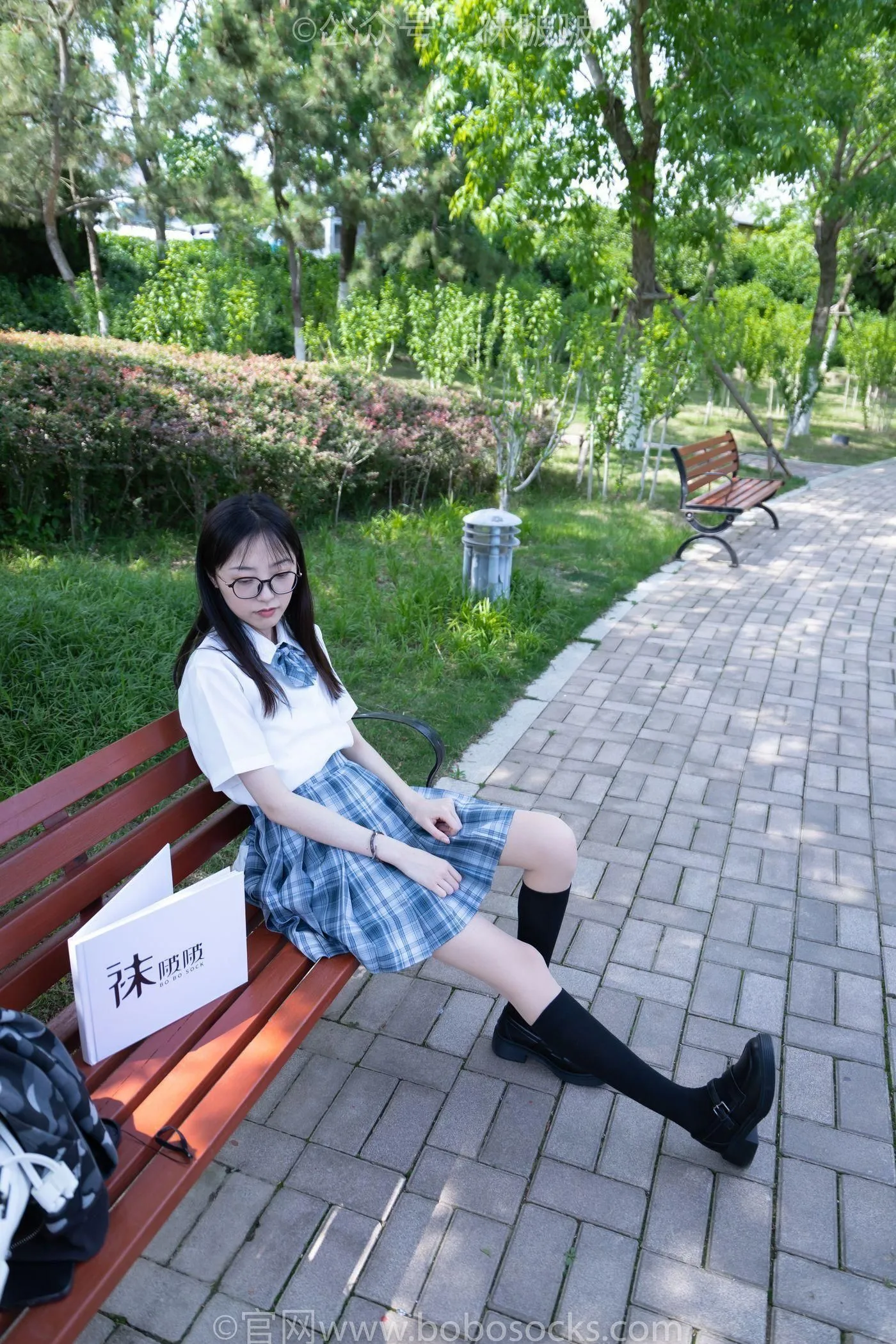 [BoBoSocks袜啵啵]NO.007 稚予-JK制服、皮鞋、黑色中筒棉袜、肉丝 [143P]插图9